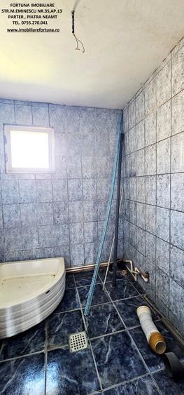 Casă cu 5 camere cu Teren 1200 Mp în Sud-Est