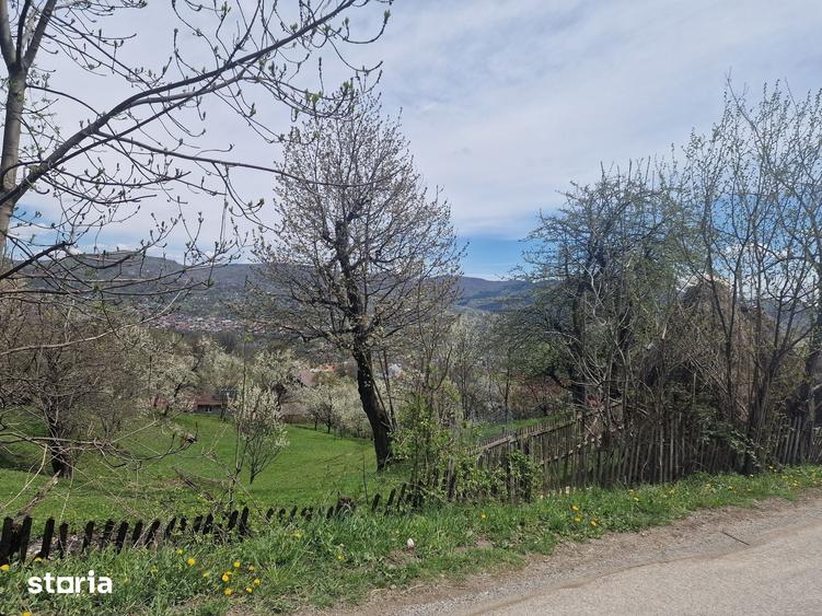 Teren de 2111 mp, în Ghioșești