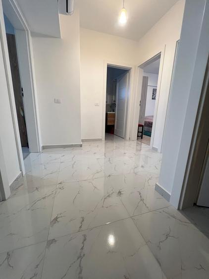 Apartament cu 3 camere decomandat, mobilat în Păcurari