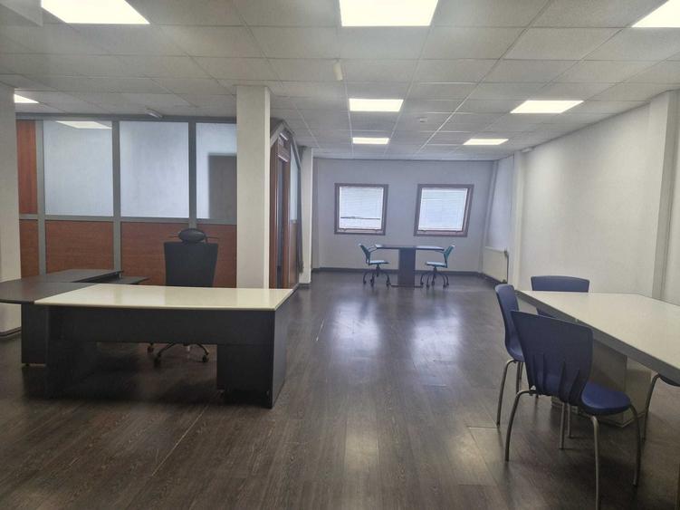 Spațiu comercial, de 104 mp, în Fundeni