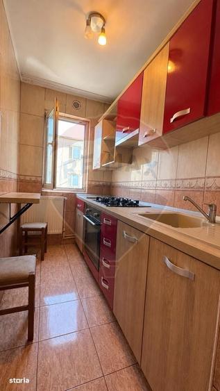 Apartament cu 3 camere în Central