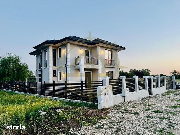 Casă cu 5 camere cu Teren 500 Mp în Corbeanca