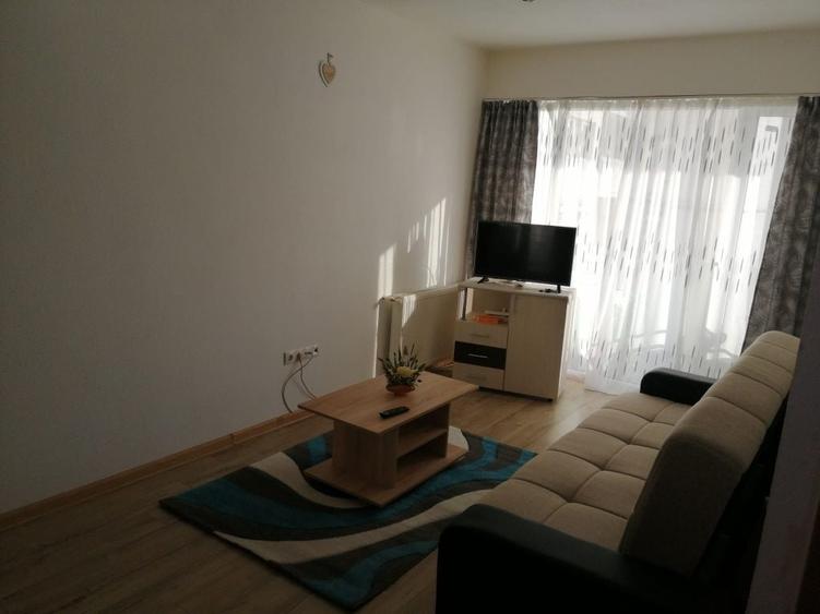 Apartament cu 2 camere decomandat în Mihai Viteazul