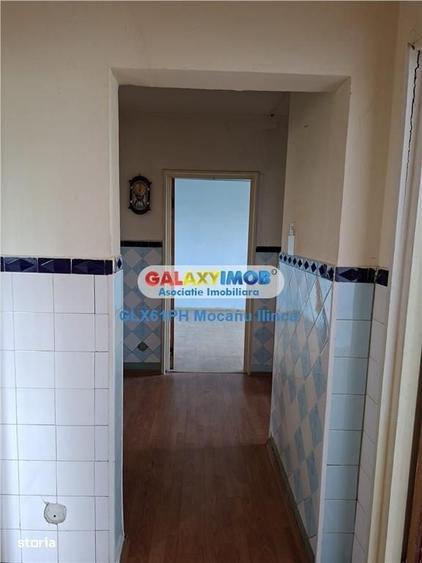 Apartament cu 3 camere decomandat în Republicii