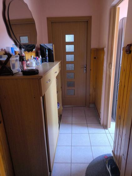 Apartament cu 3 camere semidecomandat în Ultracentral