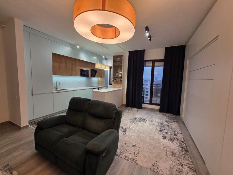 Apartament cu 2 camere decomandat, mobilat în Calea Călărașilor