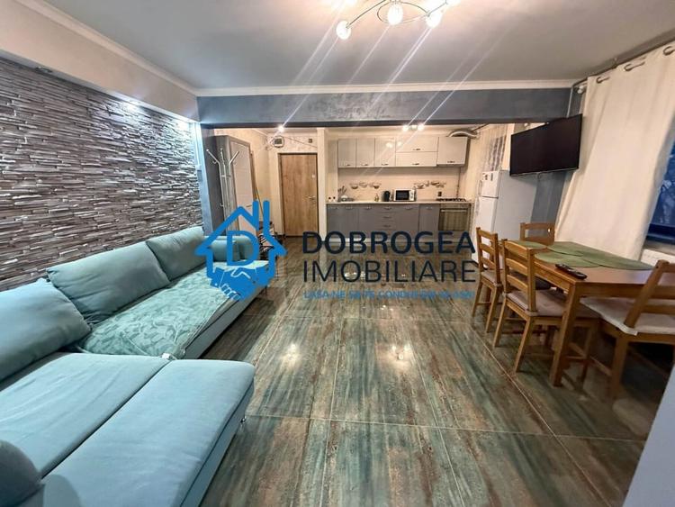 Apartament cu 2 camere, mobilat în Central