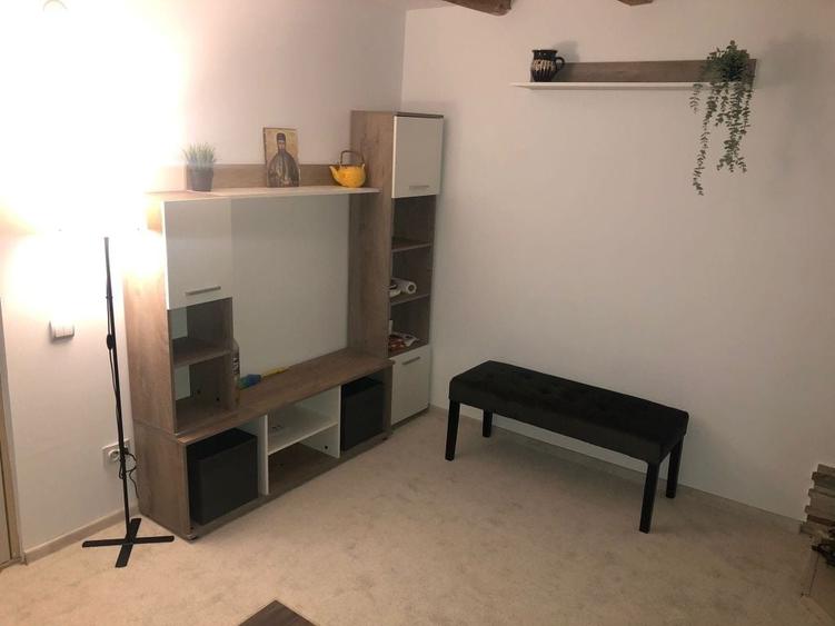 Casă cu 3 camere în Ciorani