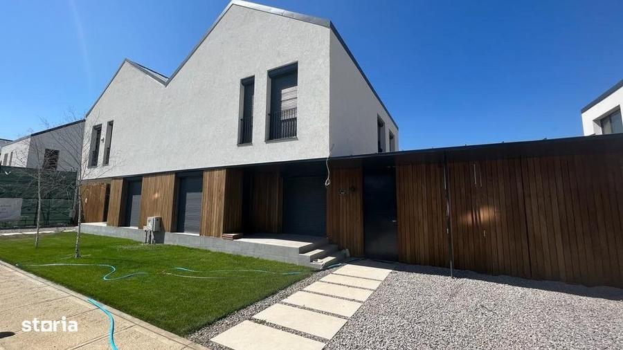 Casă cu 3 camere cu Teren 300 Mp în Tunari