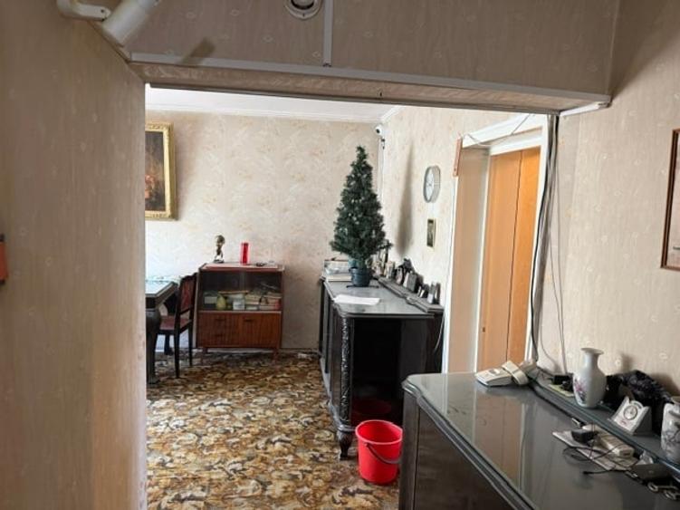 VANZARE AP 3 CAM PIATA IANCULUI METROU - 8