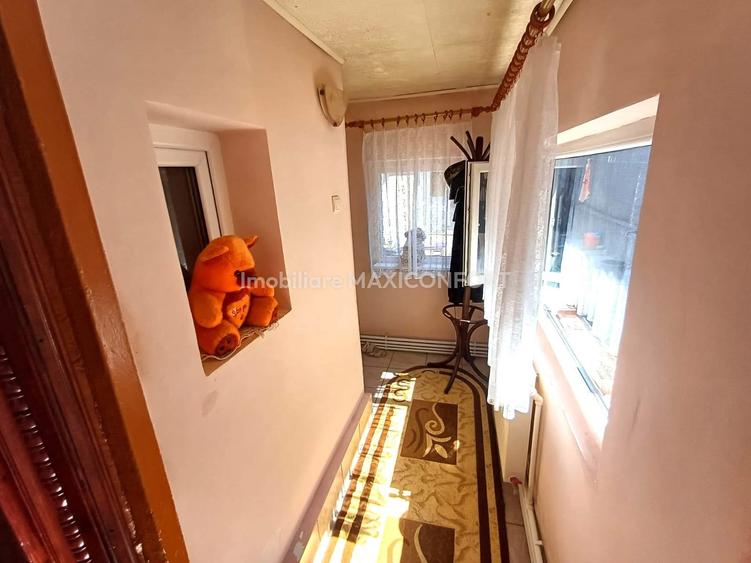Casă individuală cu 3 camere cu Teren 239 Mp în Apollo