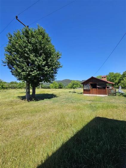 Teren Construcții intravilan de 33161 mp, în Central
