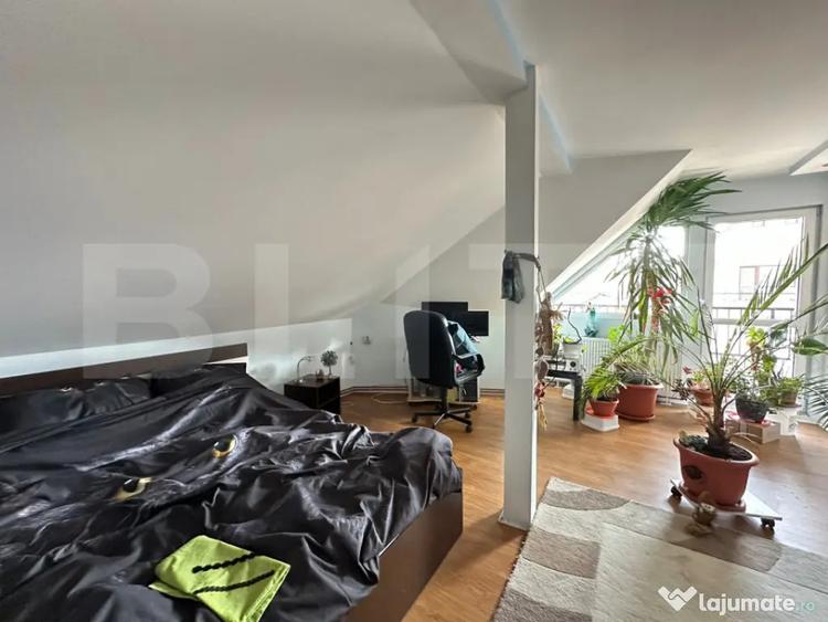 Casă cu 5 camere cu Teren 329 Mp în Bălcescu