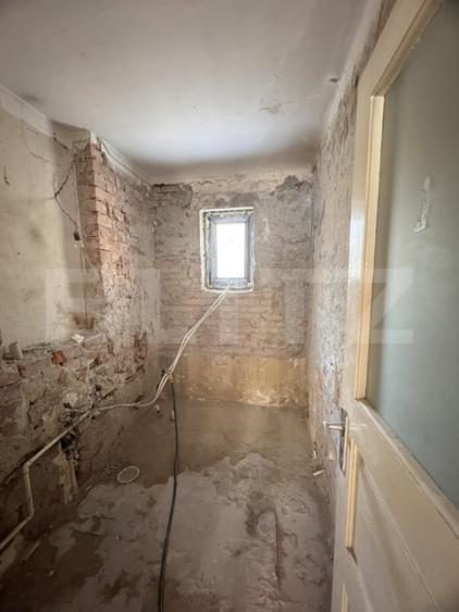 Casă individuală cu 3 camere cu Canalizare în Mărăști