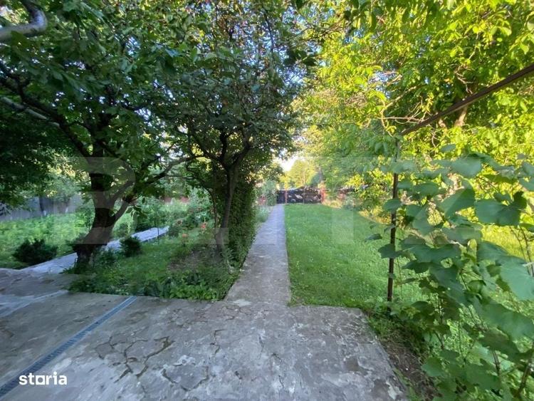 Casă cu 3 camere în Sticlăria