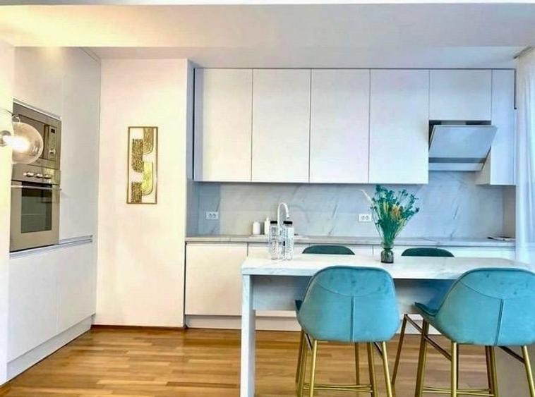 Apartament cu 3 camere decomandat în Herăstrău