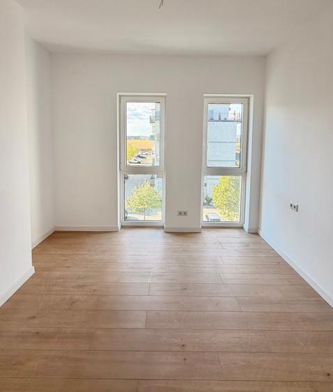 Apartament cu 2 camere semidecomandat în Turnișor