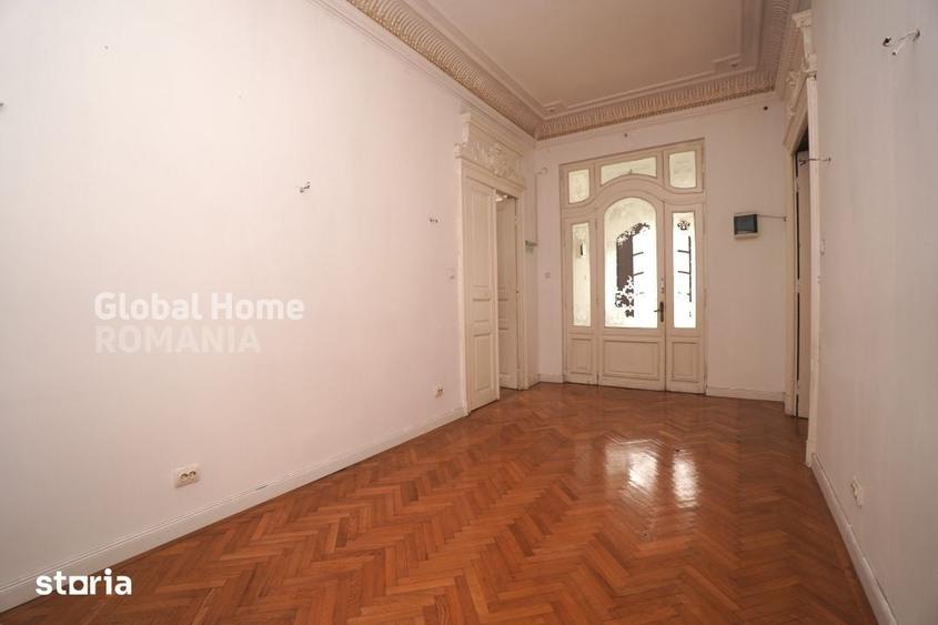 Casă cu 5 camere cu Teren 707 Mp în Central