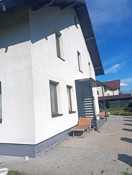 Casă cu 3 camere cu Teren 500 Mp în Prundu