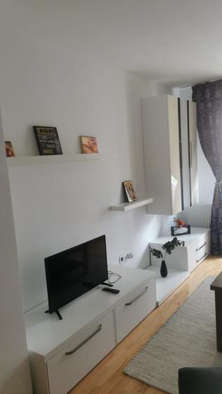 Apartament cu 2 camere decomandat în Avantgarden