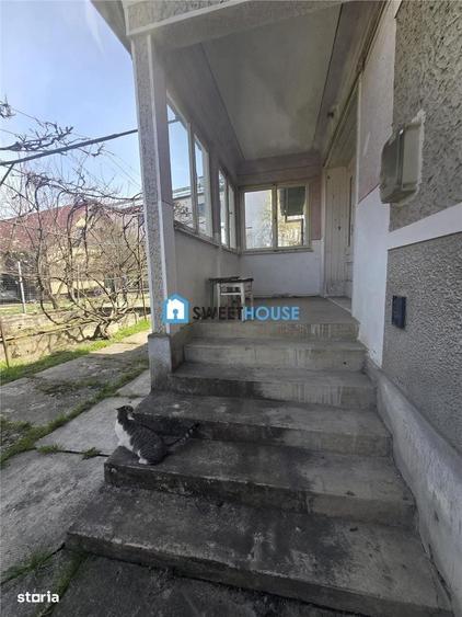 Casă cu 3 camere cu Teren 418 Mp în Central