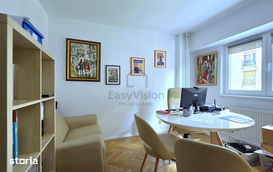 Apartament cu 4 camere decomandat în Centrul Istoric