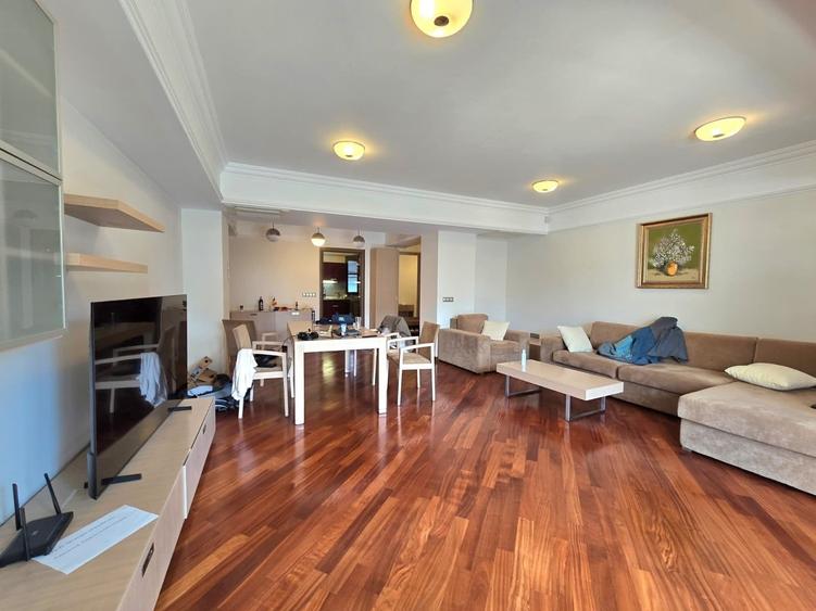 Apartament cu 2 camere în P-ța Romană