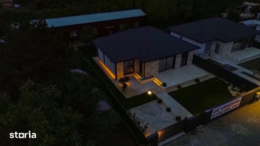 Casă cu 4 camere cu Teren 470 Mp în Balotești