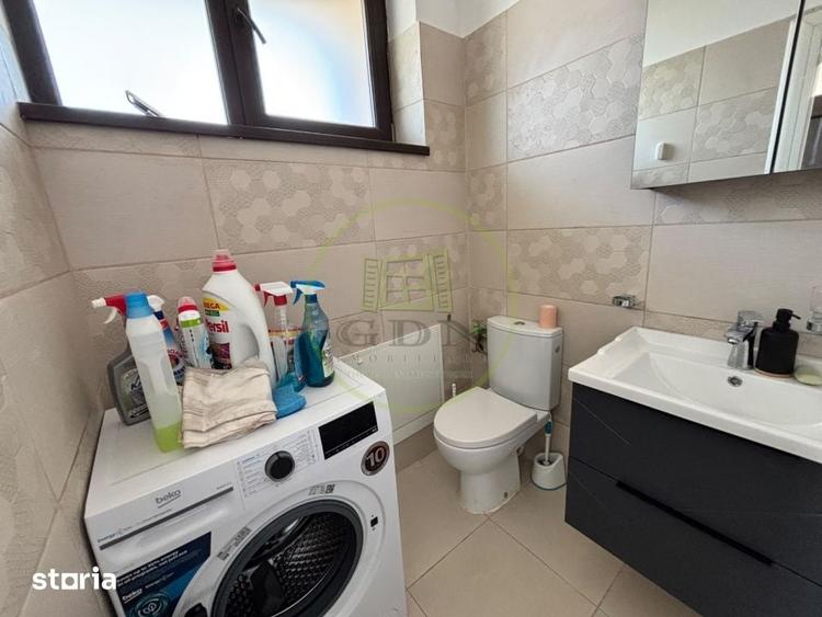 Casă cu 4 camere cu Teren 250 Mp în Cârcea