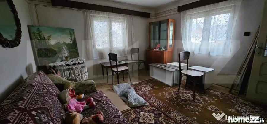 Casă cu 2 camere cu Teren 1200 Mp în Central