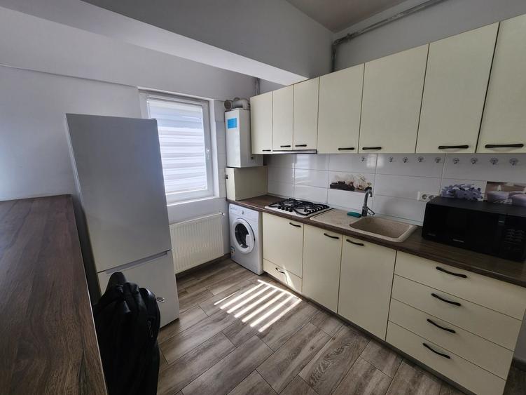 Apartament 2 camere cu balcon | Metrou Aparatori 10 min | Bloc 2021 | Centrala | AC - 5