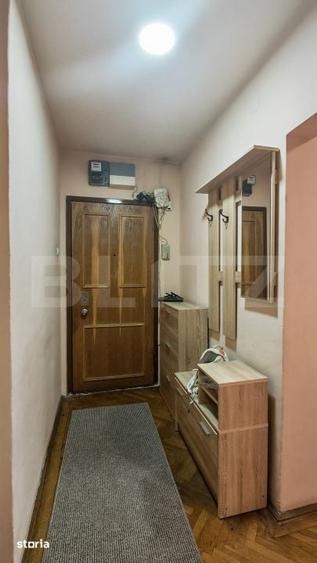 Apartament cu 3 camere decomandat în Central