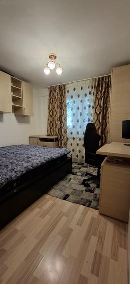 Apartament cu 2 camere decomandat în Militari