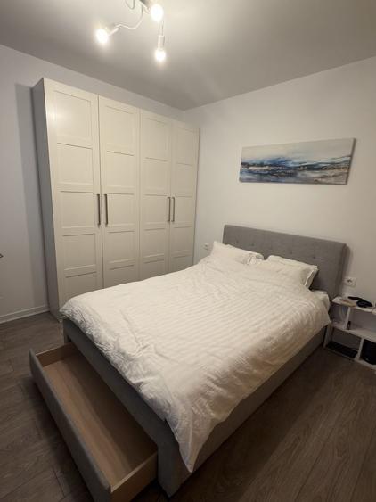 Apartament cu 2 camere semidecomandat, mobilat în Aviației