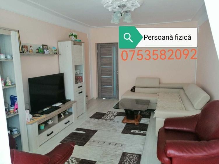 Apartament cu 3 camere decomandat în Alexandru cel Bun