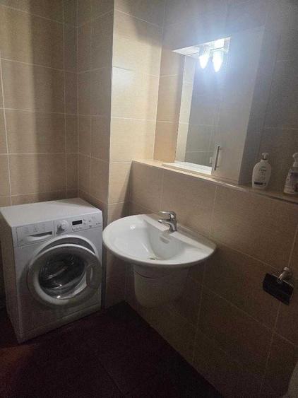 Apartament cu 2 camere decomandat în Drumul Carului
