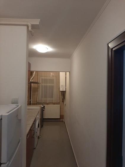 Garsonieră decomandată în Pajura