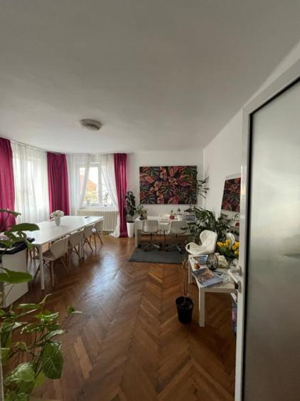 Apartament 3 camere 160 mp | beci 80 mp | gradina 160 mp | z - 5