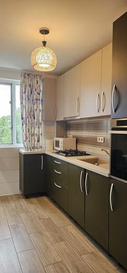 3 camere decomandat, parcare inclusa, 8 min metrou, mobilat premium - 5