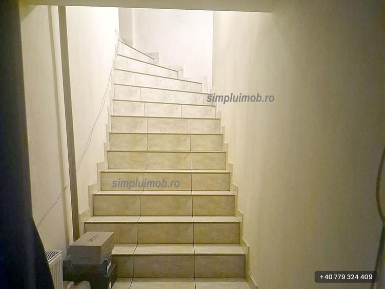Casă individuală cu 9 camere cu Canalizare în Ferentari