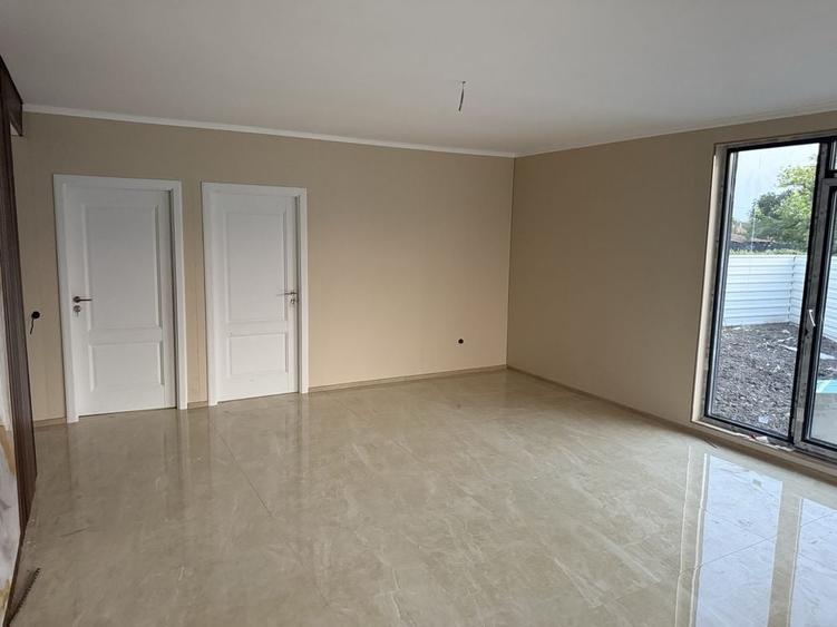 Casă cu 4 camere în Potârnichești