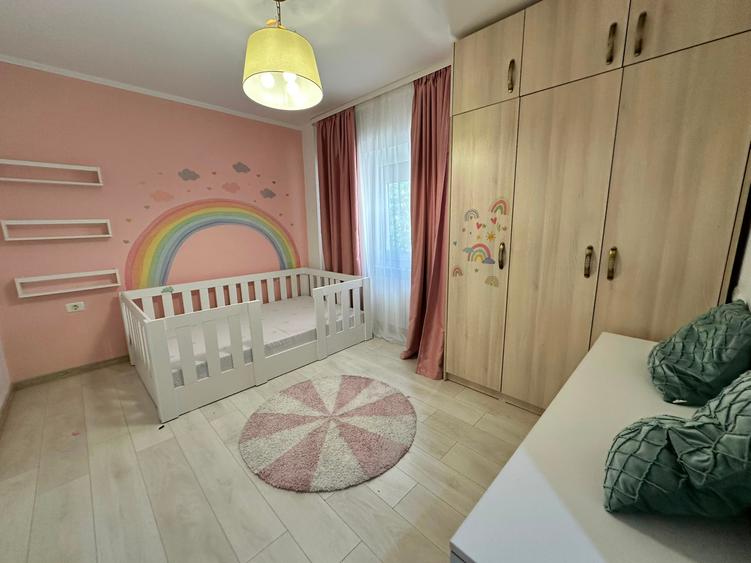 Apartament cu 3 camere decomandat în Ultracentral
