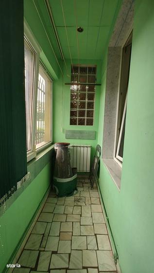 Apartament cu 3 camere în Decebal