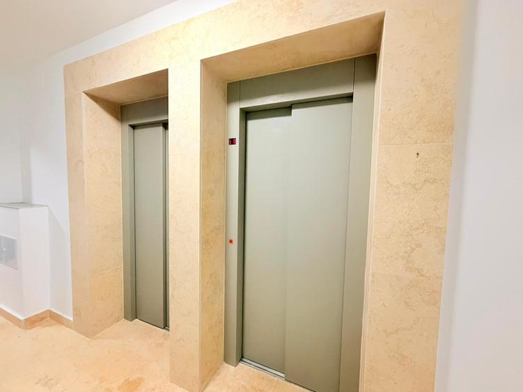 Apartament cu 2 camere decomandat în Cug
