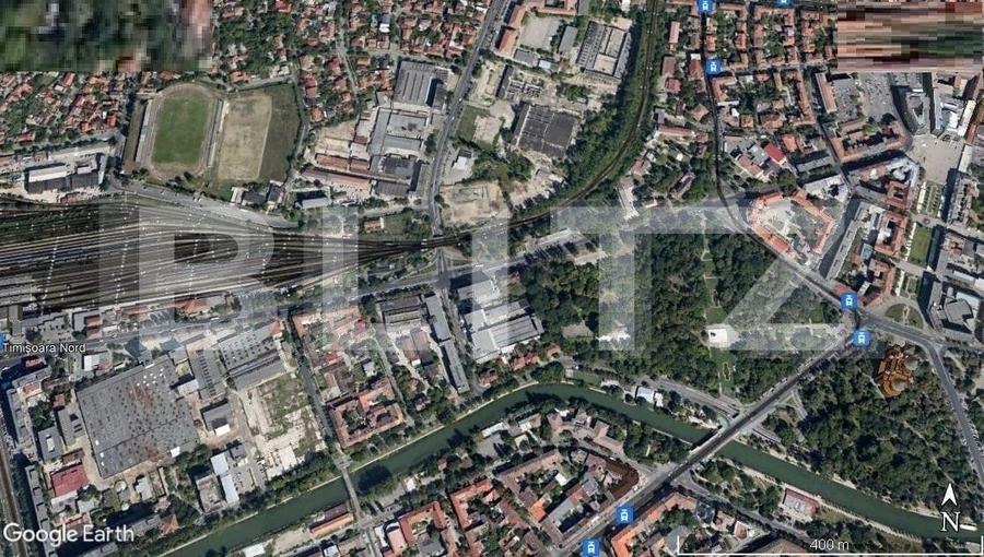 Casă individuală cu 12 camere cu Teren 1100 Mp în Semicentral