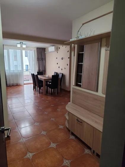 Apartament cu 3 camere, 61 mp, 2 parcari, zona Teilor - 2