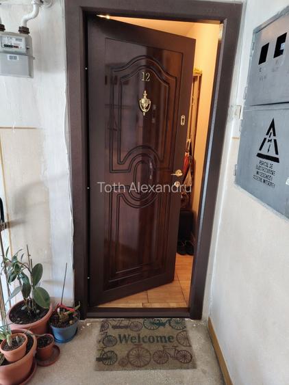 Apartament de vanzare!