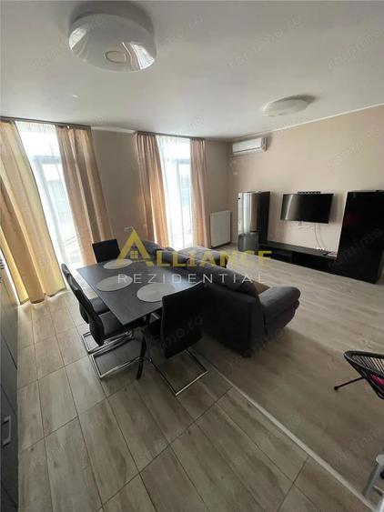 Apartament cu 3 camere decomandat, mobilat în Vitan