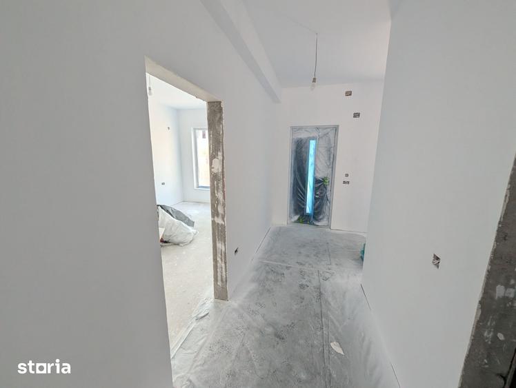 Casă cu 5 camere cu Teren 511 Mp în Tunari
