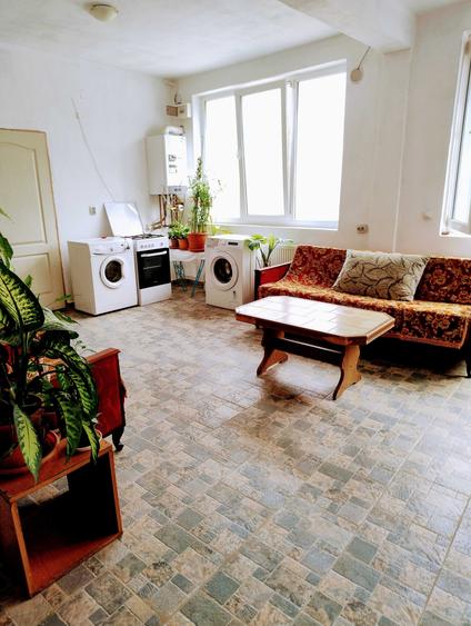 Garsonieră semidecomandată în Plopi